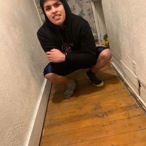 Meet your Posher, Luis